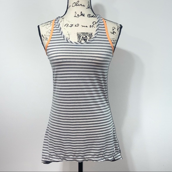 MPG women’s athletic tank top‎ - Picture 6 of 15